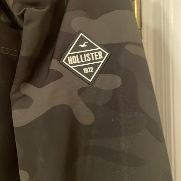 Men’s Hollister fleeced lined Meduim windier coat - Picture 2 of 3